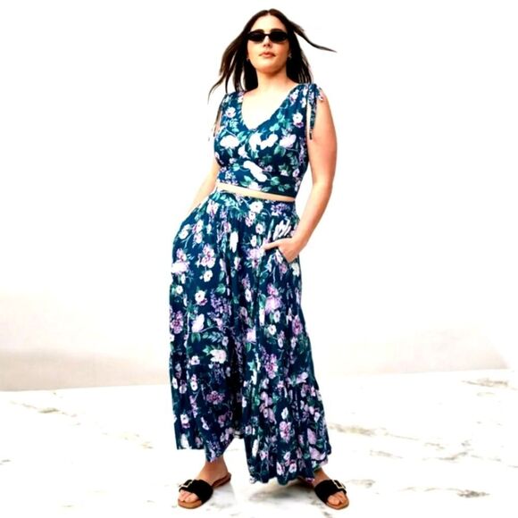 torrid Dresses & Skirts - TORRID BRAND NEW Floral Maxi drawstring Crop Top Tank & Matching Skirt Set 2X